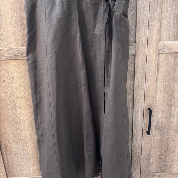 Elegant Linen/Rayon Maxi Skirt - Picture 4 of 7